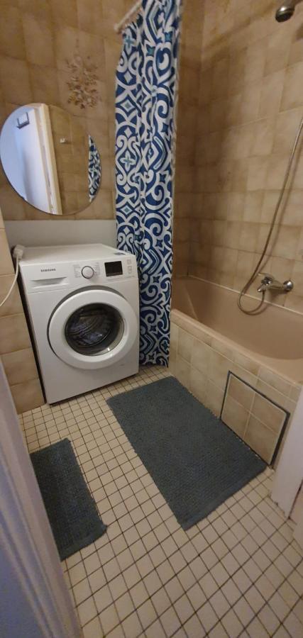 Cosy Apartment Near The Beach And City Center Oostende Exterior foto